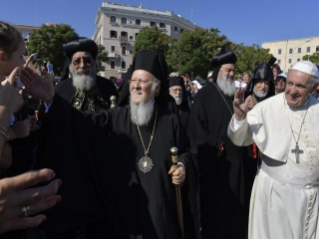 Historisches Treffen des Papstes mit den Patriarchen der orientalischen Kirchen in Bari Historisches Treffen des Papstes mit den Patriarchen der orientalischen Kirchen in Bari
